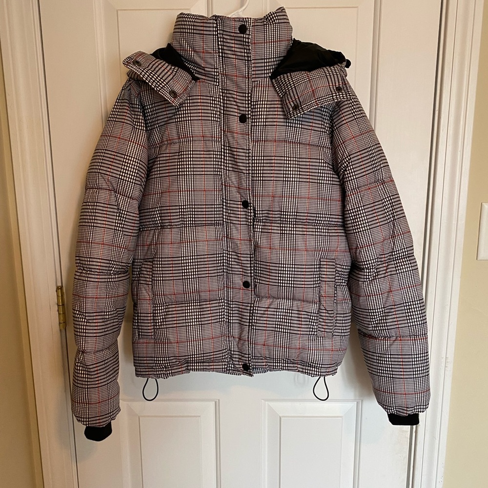 Plaid puffer coat